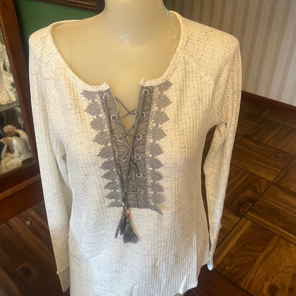 Vintage America Tops - Women's Cream Lace-Up Top